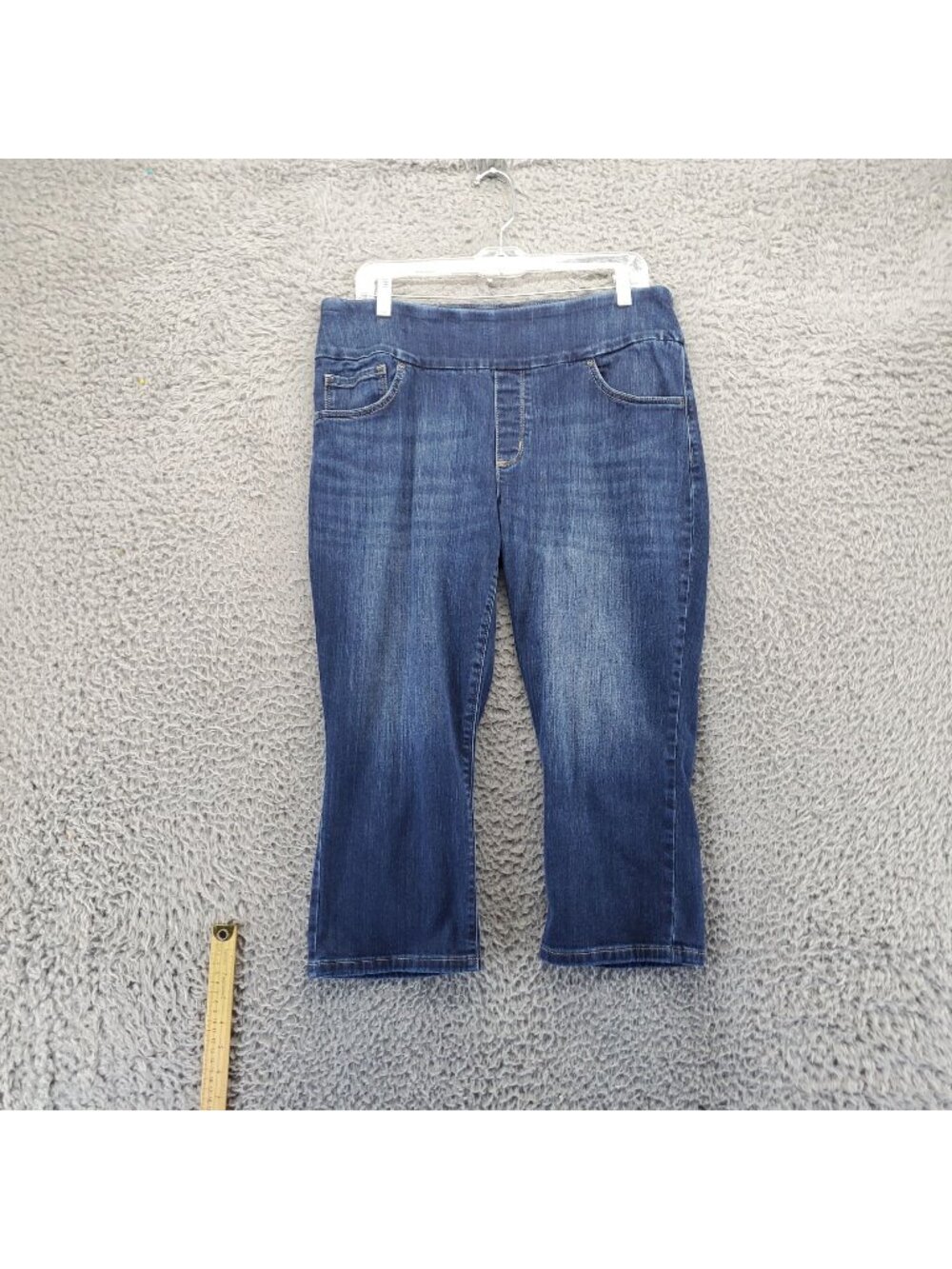 Lee Jeans Womens 14 Blue Sculpting Slim Fit Stretch Denim Pull On Capri